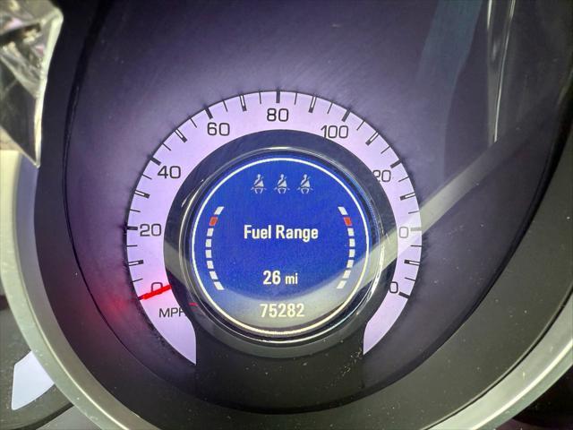 Photo of 2011 Silver Cadillac SRX