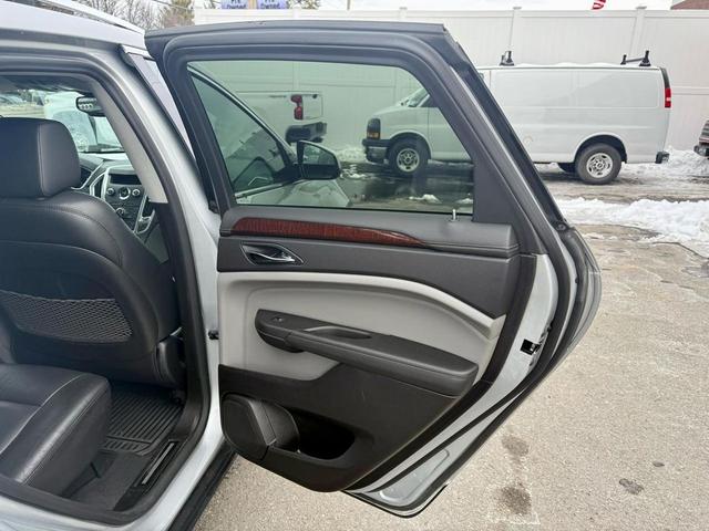Photo of 2011 Silver Cadillac SRX