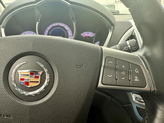 Photo of 2011 Silver Cadillac SRX