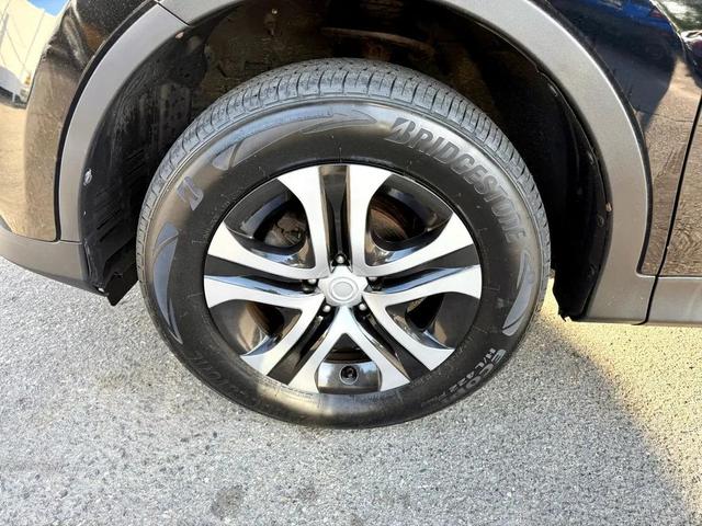 Photo of 2014 Black Toyota RAV4