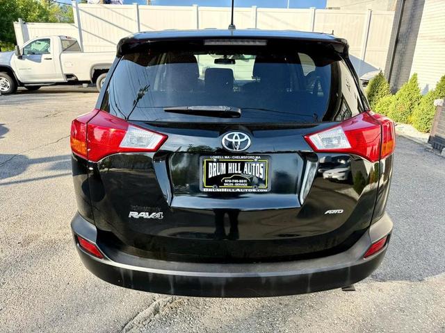 Photo of 2014 Black Toyota RAV4