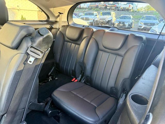 Photo of 2010 Silver Mercedes-Benz R-Class