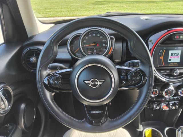 Photo of 2020 Black MINI Hardtop
