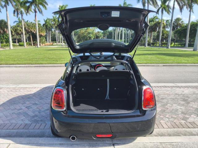 Photo of 2020 Black MINI Hardtop