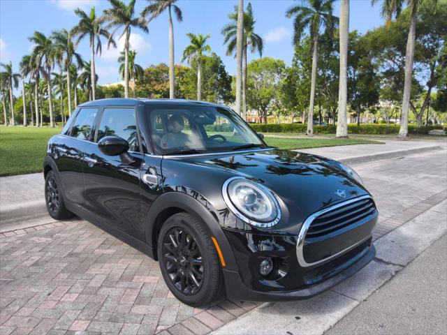 Photo of 2020 Black MINI Hardtop