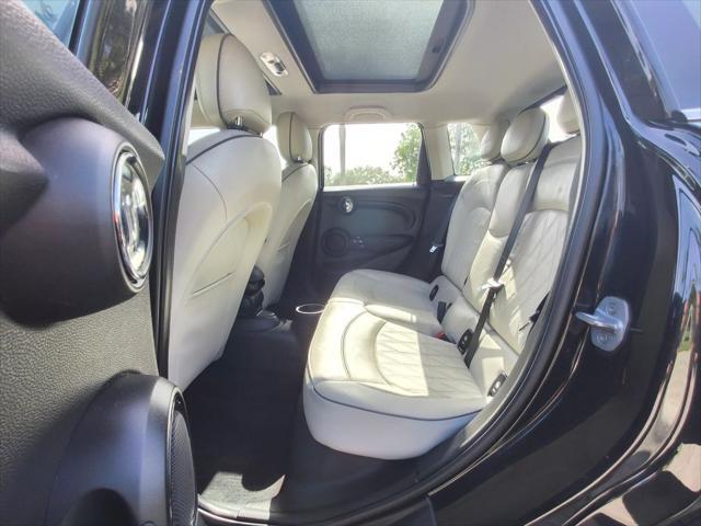 Photo of 2020 Black MINI Hardtop