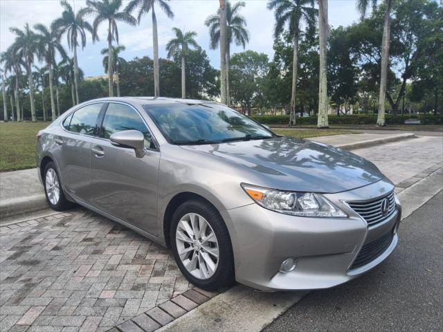 2015 Lexus Es 300h