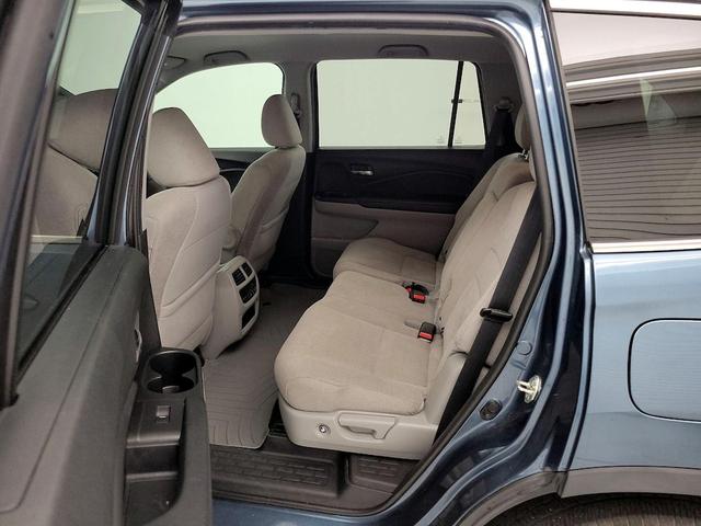 Photo of 2021 Blue Honda Pilot