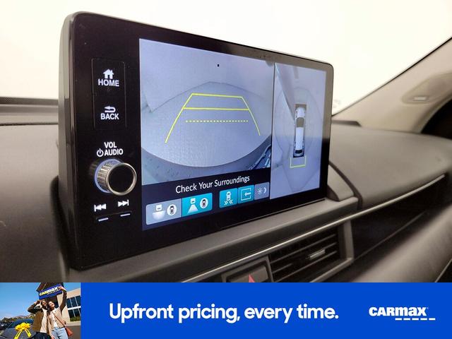 Photo of 2023 Gray Honda Pilot