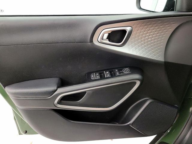 Photo of 2021 Green Kia Soul