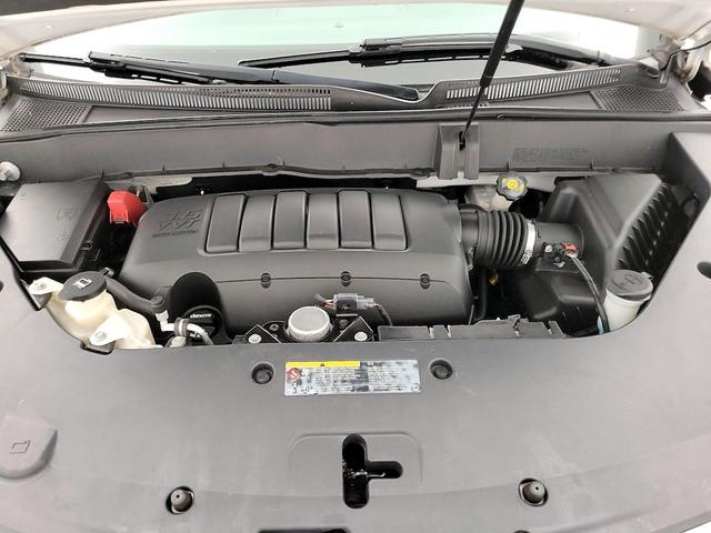 Photo of 2015 White Chevrolet Traverse