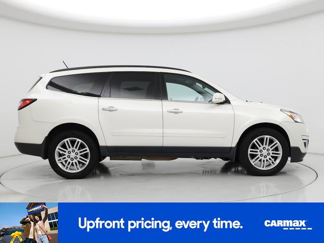 Photo of 2015 White Chevrolet Traverse