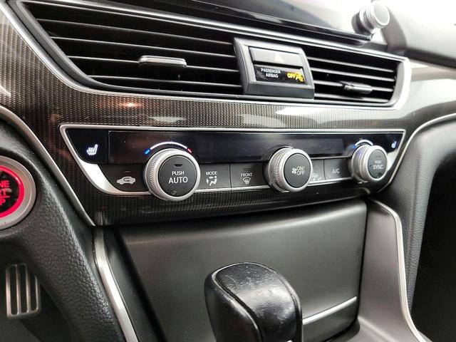 Photo of 2021 Gray Honda Accord