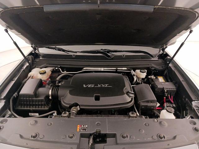Photo of 2022 Gray GMC Canyon
