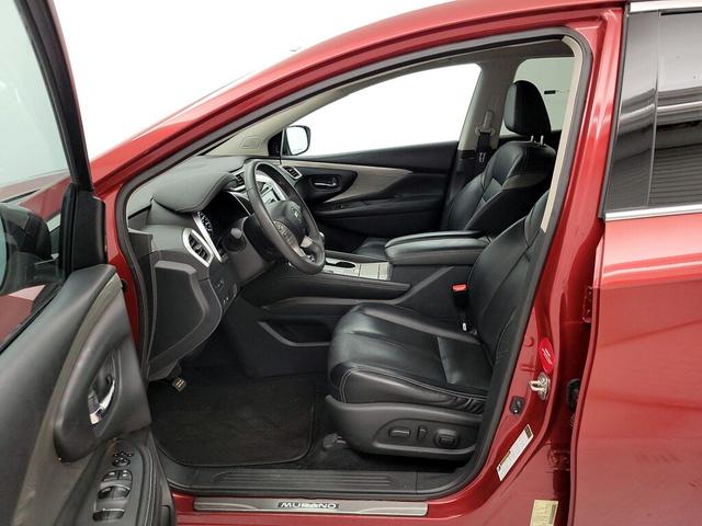 Photo of 2017 Red Nissan Murano