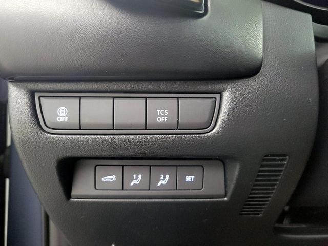 Photo of 2023 Gray Mazda CX-50