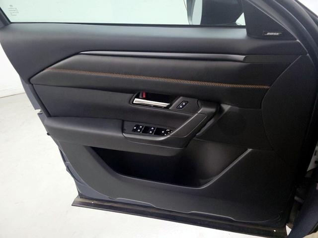 Photo of 2023 Gray Mazda CX-50