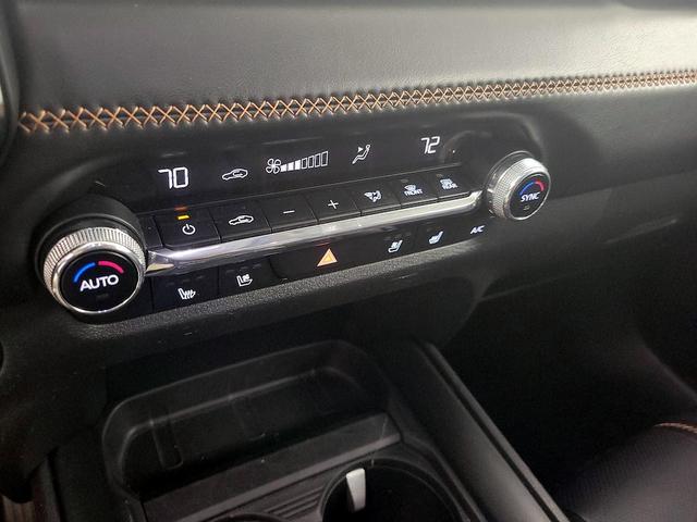 Photo of 2023 Gray Mazda CX-50