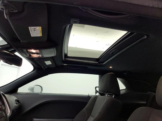 Photo of 2020 Silver Dodge Challenger