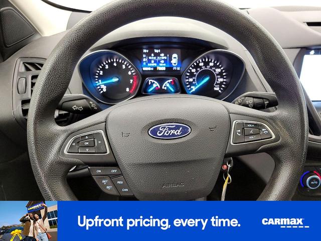 Photo of 2018 Gray Ford Escape