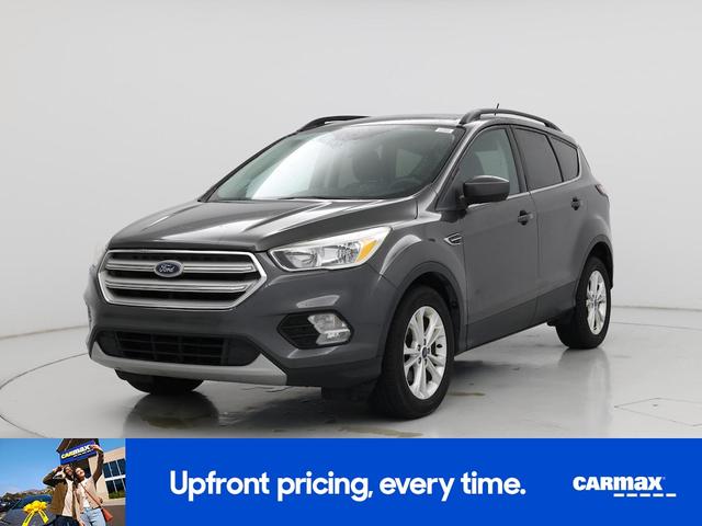 Photo of 2018 Gray Ford Escape