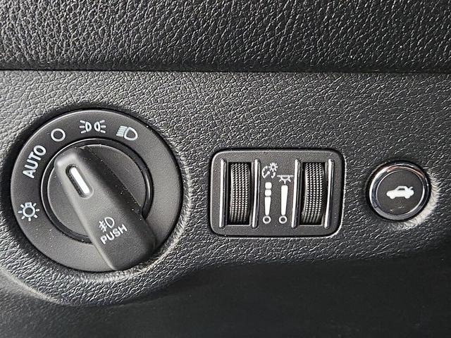 Photo of 2018 Black Dodge Challenger