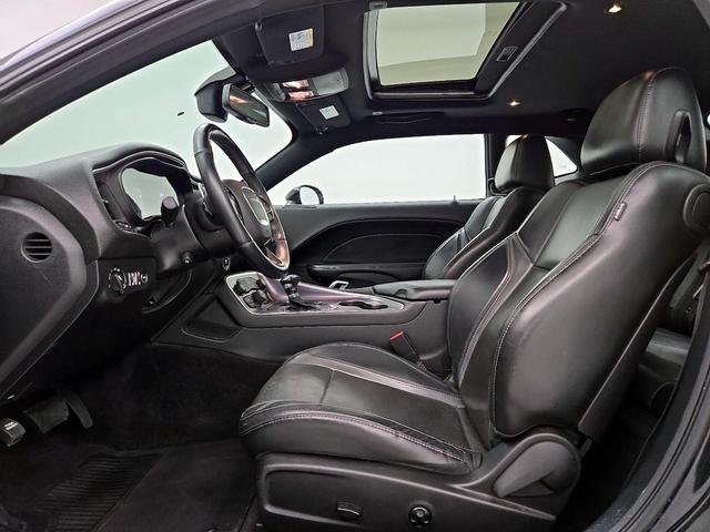 Photo of 2018 Black Dodge Challenger