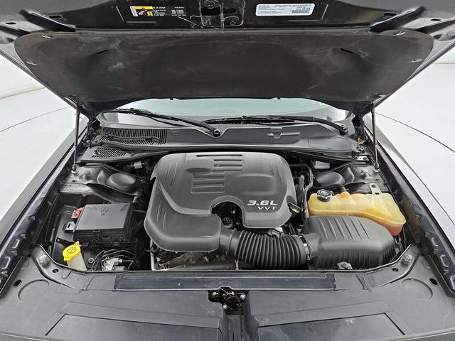 Photo of 2018 Black Dodge Challenger