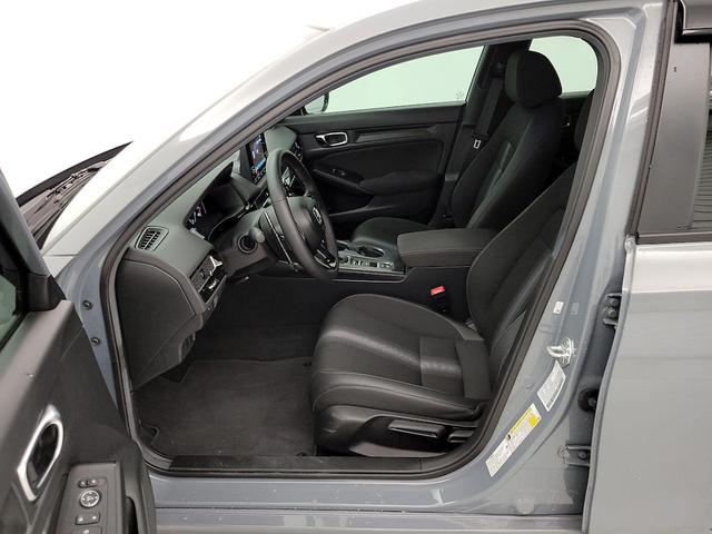 Photo of 2025 Gray Honda Civic