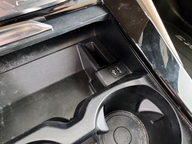 Photo of 2019 White BMW X3