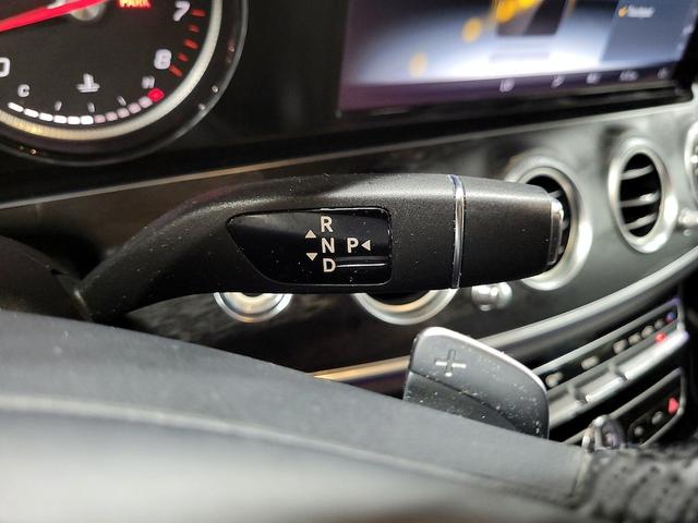 Photo of 2017 Silver Mercedes-Benz E-Class