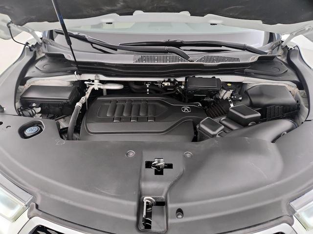 Photo of 2020 White Acura MDX