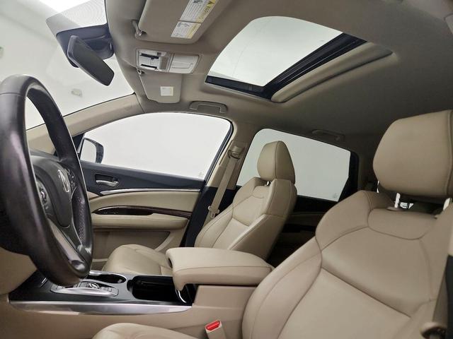 Photo of 2020 White Acura MDX