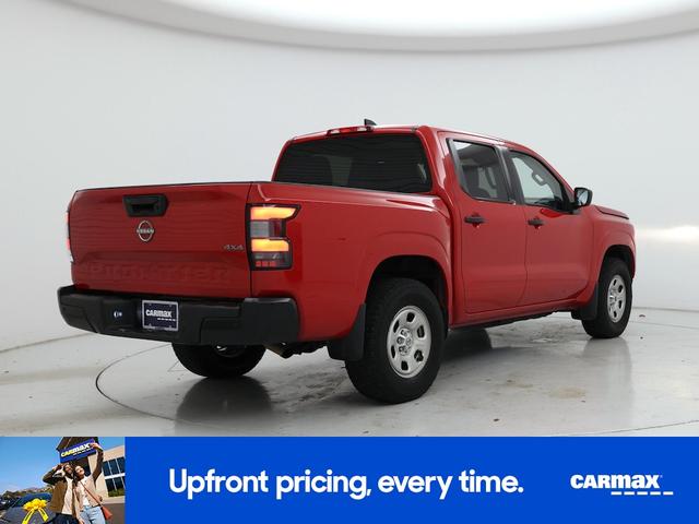 Photo of 2022 Red Nissan Frontier