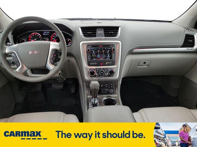 Photo of 2016 Red GMC Acadia