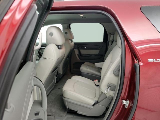 Photo of 2016 Red GMC Acadia