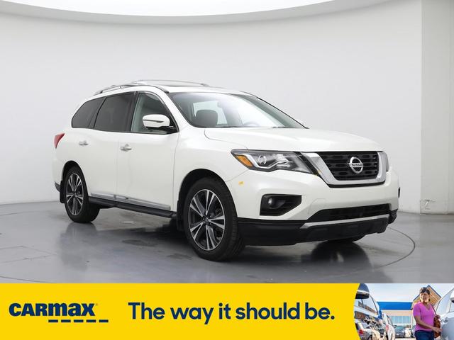 2017 Nissan Pathfinder
