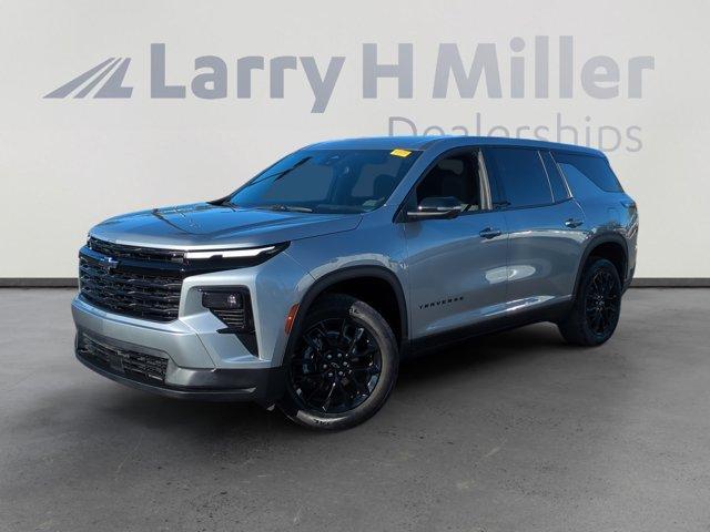 Photo of 2024 Sterling Gray Metallic Chevrolet Traverse