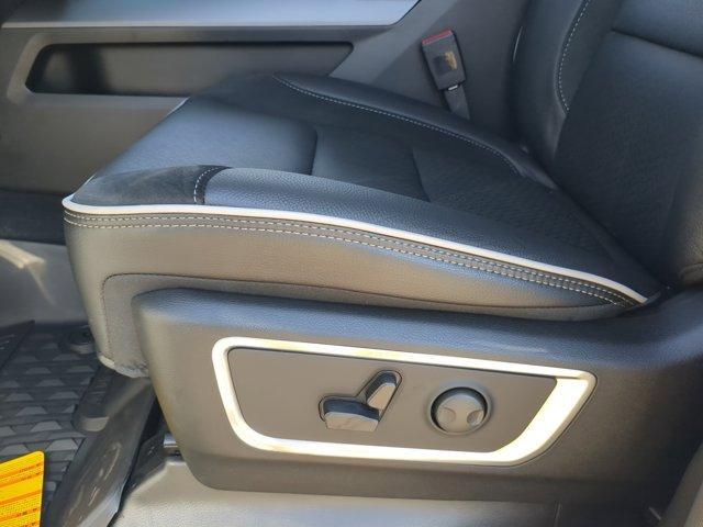 Photo of 2026 Bright White Clearcoat RAM 1500