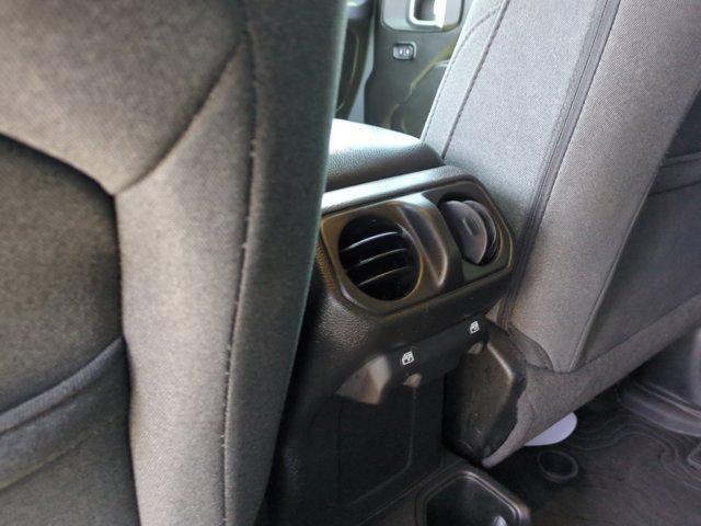 Photo of 2024 Anvil Clearcoat Jeep Wrangler