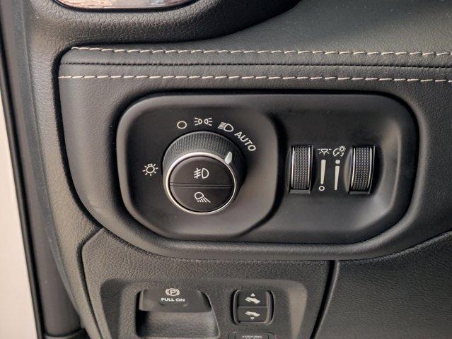 Photo of 2025 Bright White Clearcoat RAM 1500