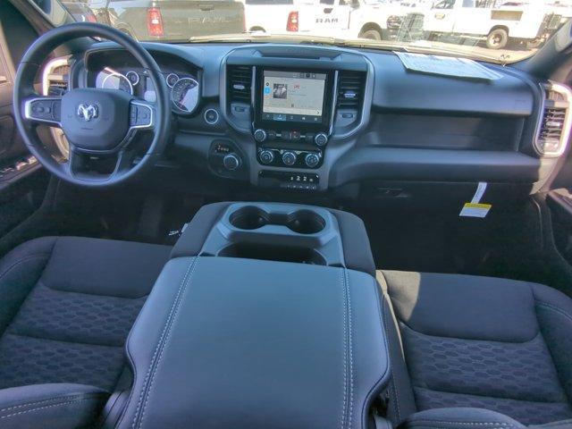 Photo of 2025 Bright White Clearcoat RAM 1500