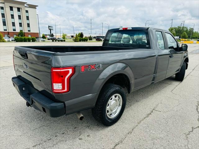 Photo of 2016 Gray Ford F-150