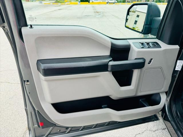 Photo of 2016 Gray Ford F-150