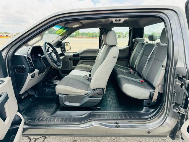 Photo of 2016 Gray Ford F-150