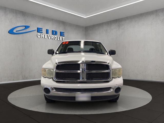 Photo of 2002 White Dodge Ram 1500