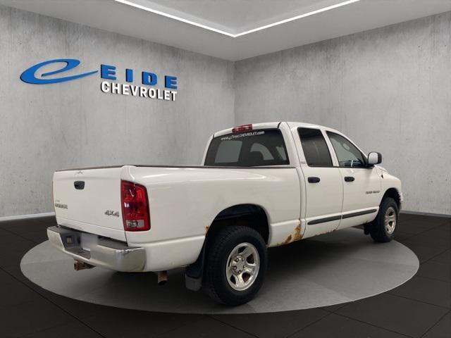 Photo of 2002 White Dodge Ram 1500