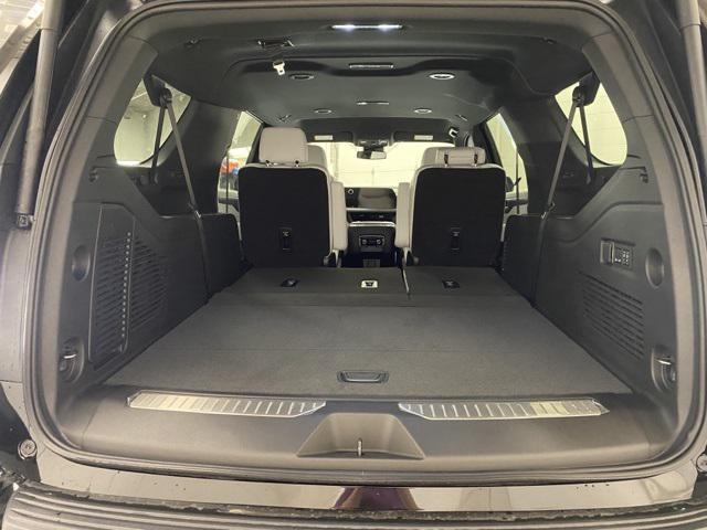 Photo of 2025 Black Chevrolet Suburban