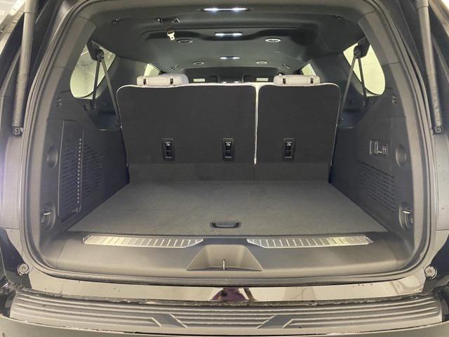 Photo of 2025 Black Chevrolet Suburban