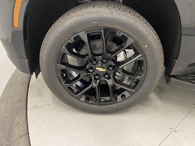 Photo of 2025 Black Chevrolet Suburban